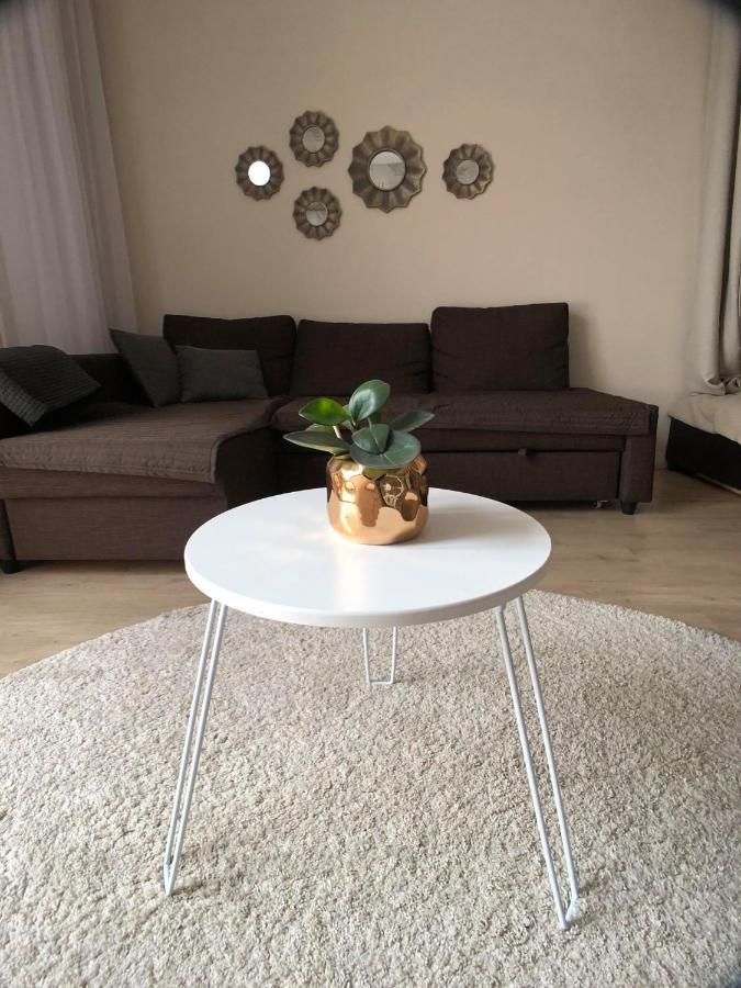 Zlaty Apartman Долни-Морава Экстерьер фото